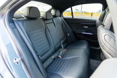 C 300